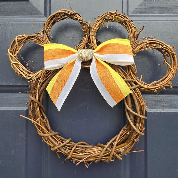 Mini Paw Wreath 🐾 Candy Cane - Picture 1 of 1